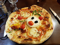 Pizza du Pizzeria Pizza Capri à Versailles - n°13