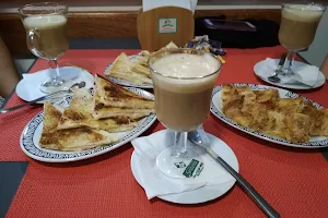 Panadería Sentena image
