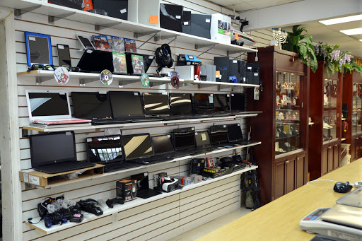 Pawn Shop «Gold Pawn City», reviews and photos, 13080 W State Rd 84, Davie, FL 33325, USA