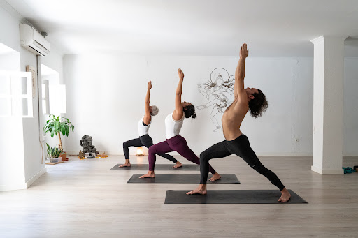 Centros de yoga en Málaga de 2024