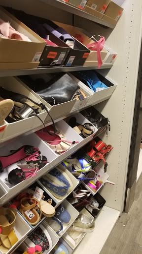 Department Store «Century 21 Department Store», reviews and photos, 21 Dey St, New York, NY 10007, USA