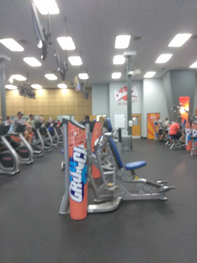 Health Club «Crunch - Carrollwood», reviews and photos, 15798 N Dale Mabry Hwy, Tampa, FL 33618, USA