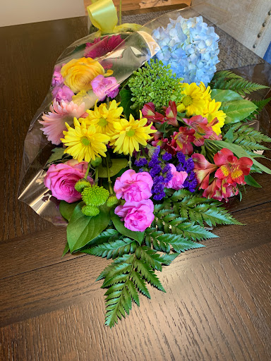 Florist «Brierley Johnson Florist», reviews and photos, 87 High Rd, Kensington, CT 06037, USA