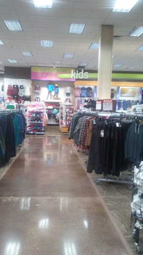 Grocery Store «Fred Meyer», reviews and photos, 3300 Portland Rd, Newberg, OR 97132, USA