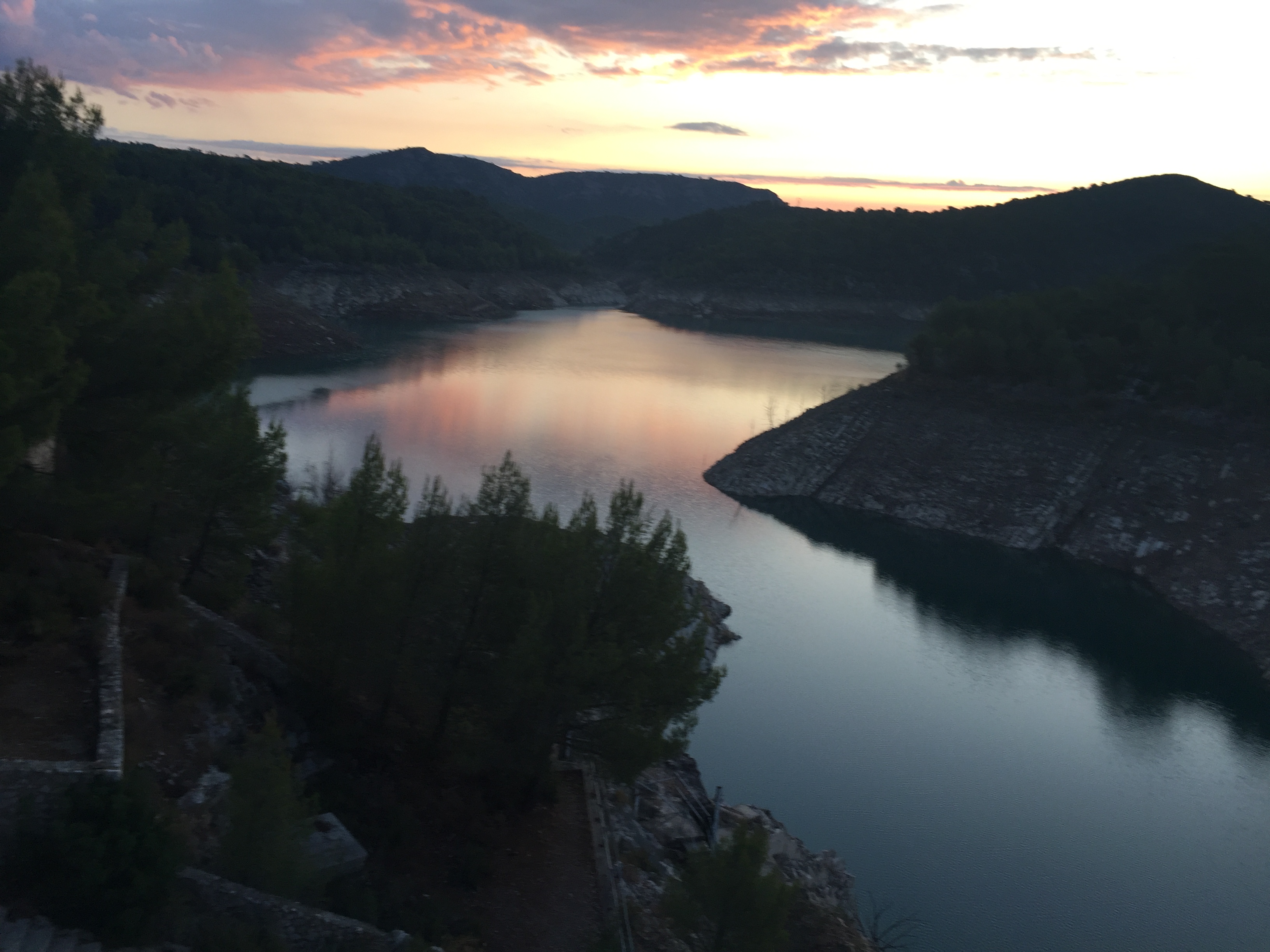 Photo n° 41 de l'avis de Woosuk. fait le 31/08/2019 à 11:22