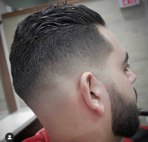 Barber Shop «Signature Barbershop», reviews and photos, 7844 W 159th St, Orland Park, IL 60462, USA