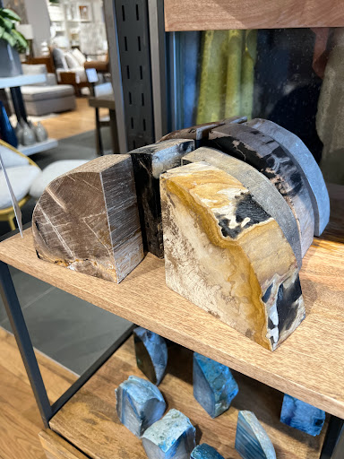 Furniture Store «west elm», reviews and photos, 160 Walt Whitman Rd Ste 1120, Huntington Station, NY 11746, USA