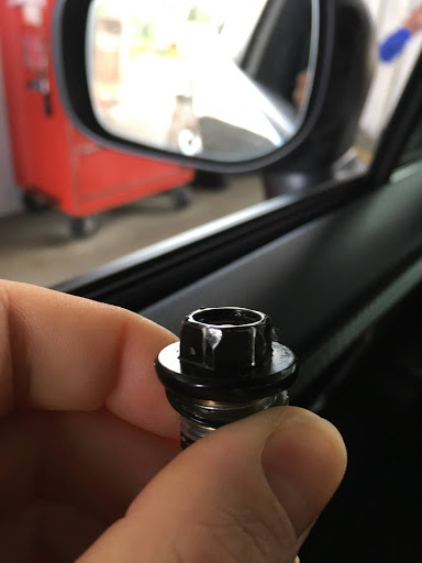 Oil Change Service «Jiffy Lube», reviews and photos, 24001 SE Kent Kangley Rd, Maple Valley, WA 98038, USA