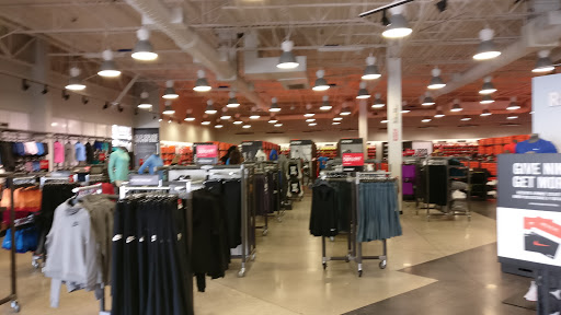 Clothing Store «Nike Factory Store», reviews and photos, 10801 Corkscrew Rd D-177, Estero, FL 33928, USA