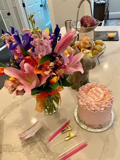 Florist «Mystic Florist», reviews and photos, 414 Mystic Ave, Somerville, MA 02145, USA