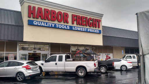 Hardware Store «Harbor Freight Tools», reviews and photos, 729 Colusa Ave b, Yuba City, CA 95991, USA