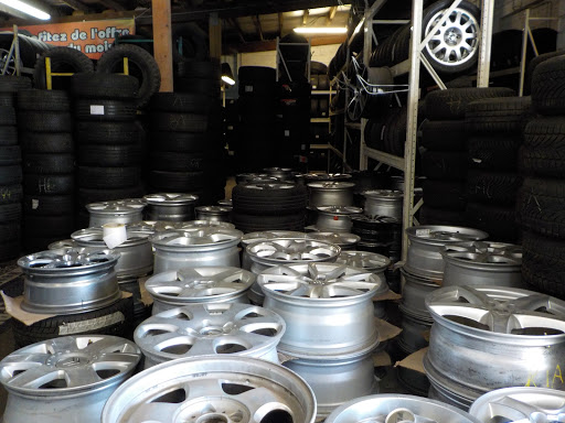 Photo 2 - AUTO DISCOUNT