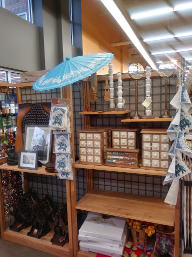 Furniture Store «Cost Plus World Market», reviews and photos, 535 Westport Rd, Kansas City, MO 64111, USA