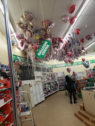 Office Supply Store «Staples», reviews and photos, 135 Bloomfield Ave, Bloomfield, NJ 07003, USA