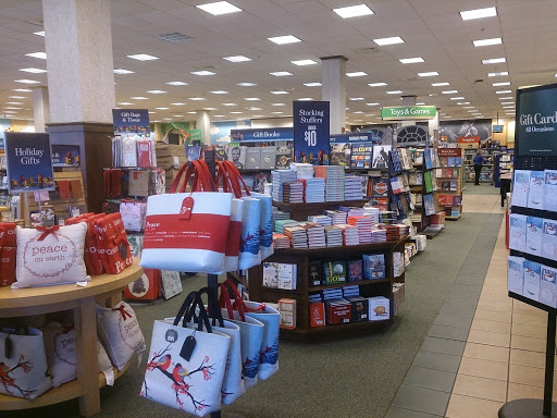 Book Store «Barnes & Noble Booksellers Pensacola», reviews and photos, 1200 Airport Blvd, Pensacola, FL 32504, USA