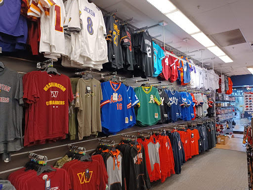 Hat Shop «Lids For Less», reviews and photos, 7000 Arundel Mills Cir, Hanover, MD 21076, USA