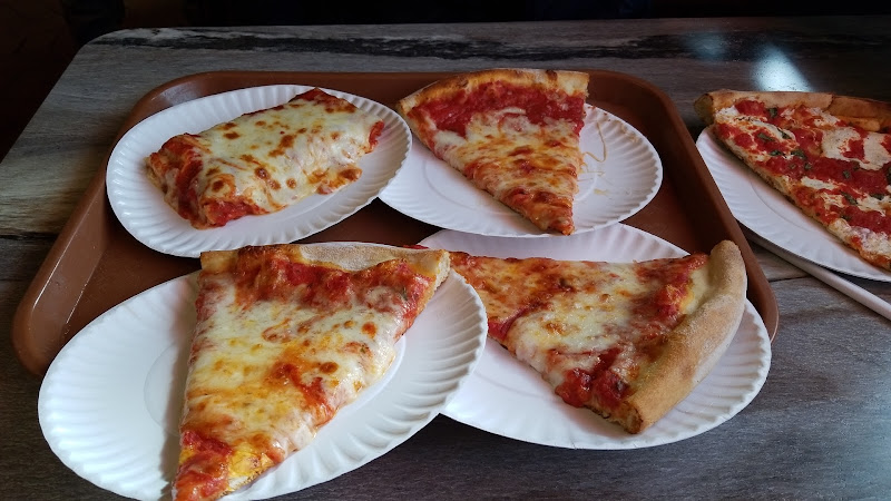 #12 best pizza place in Hauppauge - Branchinelli's Pizza & Restaurant