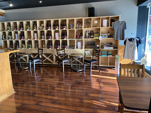 Winery «Good Vibes Winery», reviews and photos, 2 S State St, Westerville, OH 43081, USA