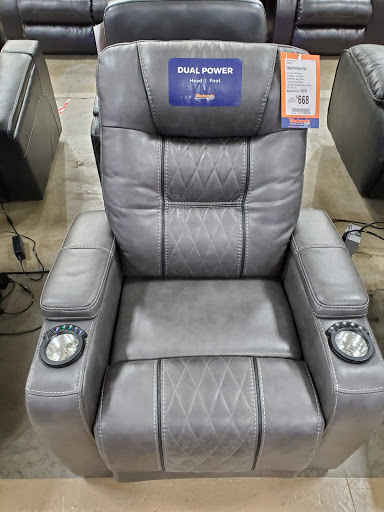 Furniture Store «Weekends Only Furniture & Mattress», reviews and photos, 411 Mid Rivers Mall Dr, St Peters, MO 63376, USA