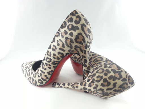 Aşkitom Shoes & More