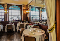 Atmosphère du Restaurant français Lily de Neuilly à Neuilly-sur-Seine - n°1