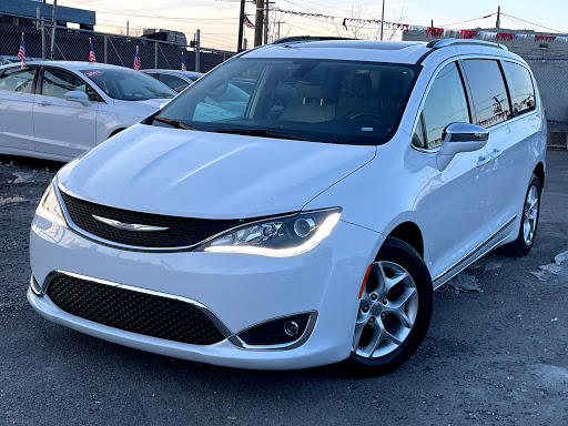 Used Car Dealer «Hudson Auto Trade», reviews and photos, 100 NJ-440, Jersey City, NJ 07305, USA