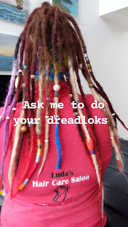 Dreadlocks @ Ludas hair care