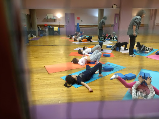 Community Center «BCYF Roche Community Center», reviews and photos, 1716 Centre St, West Roxbury, MA 02132, USA