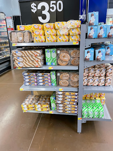 Department Store «Walmart Supercenter», reviews and photos, 7450 Cypress Gardens Blvd, Winter Haven, FL 33884, USA