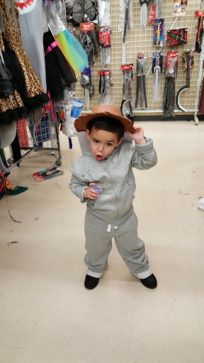 Thrift Store «Savers», reviews and photos, 1925 Pawtucket Ave, East Providence, RI 02914, USA