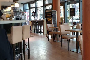 Il Centro Café-Bistro & Catering & Partyservice image