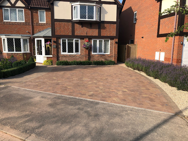 McKay Landscapes - Leicester