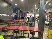 Atmosphère du Restaurant KFC Corbeil à Corbeil-Essonnes - n°3
