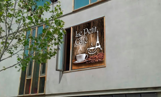 Comentarios y opiniones de Le Petit Cafe