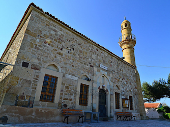 Foça Kayalar Camii