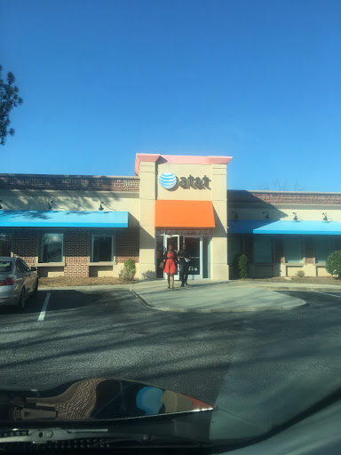 AT&T, 7900 North Point Pkwy, Alpharetta, GA 30022, USA, 
