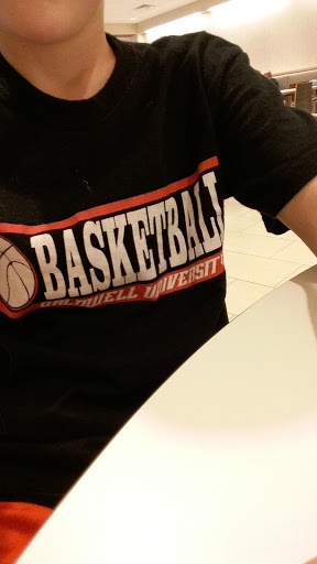 Movie Theater «Regal Cinemas Moorestown Mall 12 & RPX», reviews and photos, 400 NJ-38, Moorestown, NJ 08057, USA