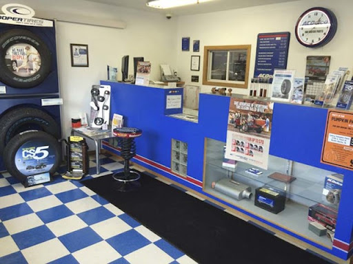 Auto Repair Shop «North Liberty Automotive, Inc.», reviews and photos, 70 Sugar Creek Ln, North Liberty, IA 52317, USA