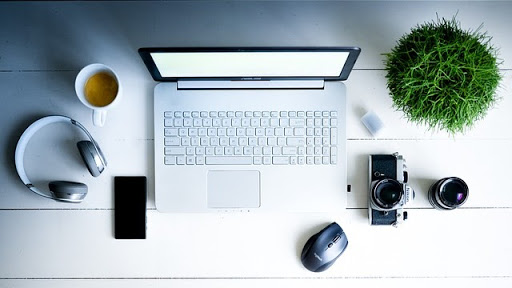BLuE frog Web DESign image