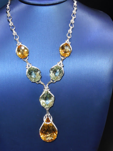 Jewelry Store «Highlands Jewelers-- Jewelery Repair», reviews and photos, 3830 Valley Centre Dr #706, San Diego, CA 92130, USA