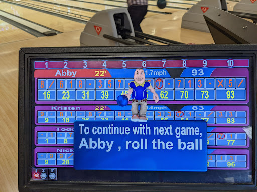 Bowling Alley «Diversey River Bowl», reviews and photos, 2211 W Diversey Pkwy, Chicago, IL 60647, USA