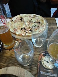 Tarte flambée du Restaurant de spécialités alsaciennes Schwendi Bier und Wistub à Colmar - n°6