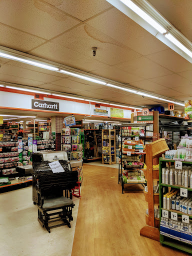 Aubuchon Hardware, 50 Shelburne Shopping Park, Shelburne, VT 05482, USA, 