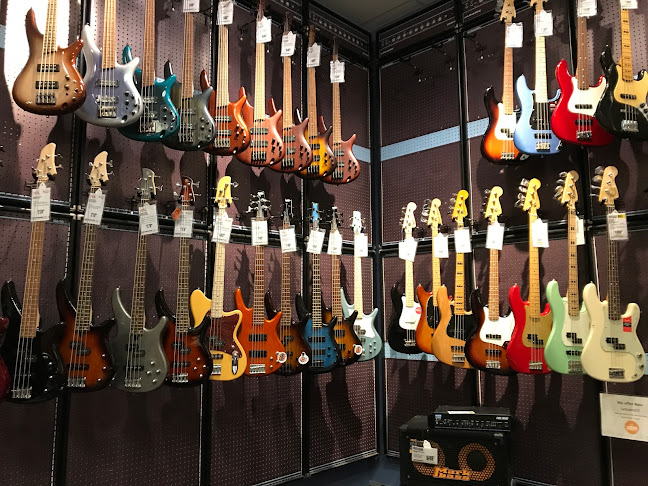 Guitar Center - Musical store