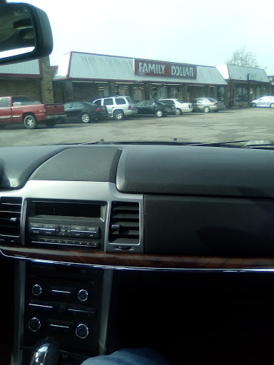 Grocery Store «Piggly Wiggly», reviews and photos, 940 Wayne Rd, Savannah, TN 38372, USA