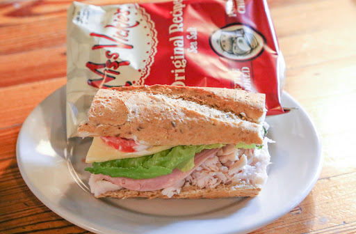 Coffee Shop «Common Ground Coffee House», reviews and photos, 102 W Street Ext, Beaufort, SC 29902, USA