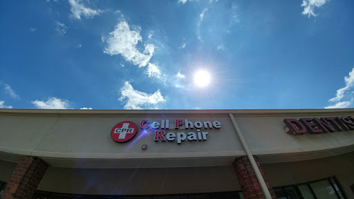 Electronics Repair Shop «CPR Cell Phone Repair Skokie», reviews and photos, 7135 Central Ave, Skokie, IL 60077, USA