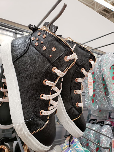 Department Store «Walmart Supercenter», reviews and photos, 420 Factory Outlet Rd, Hanson, KY 42413, USA