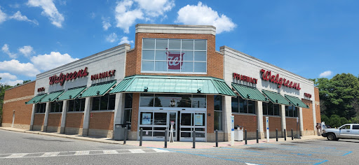 Drug Store «Walgreens», reviews and photos, 7001 US-130, Riverside, NJ 08075, USA