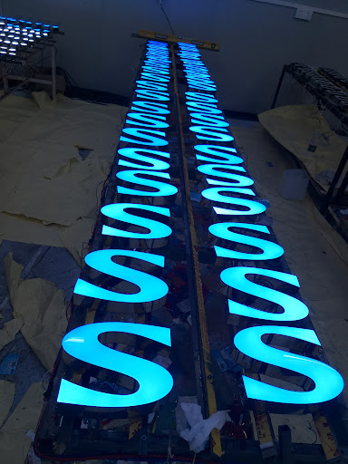 Sign Shop «FASTSIGNS», reviews and photos, 7154 W Colonial Dr, Orlando, FL 32818, USA
